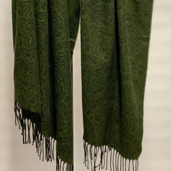 Olive Green & Black Print Scarf with Fringe - Picture 4 of 8